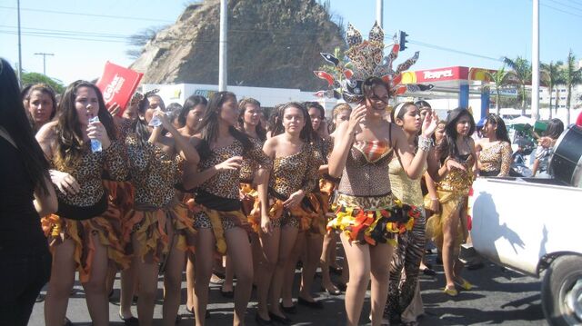 Archivo:Carnaval12.jpg