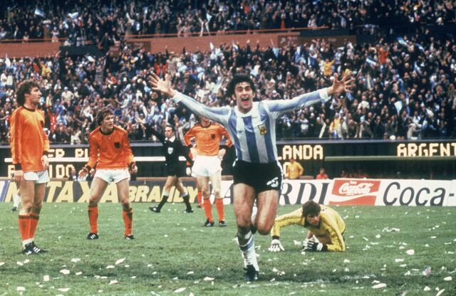 Archivo:Tour mundial 18.jpeg
