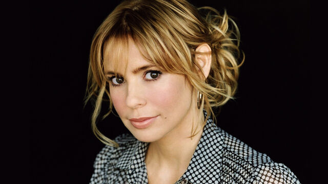 File:Olivia d'Abo.jpg
