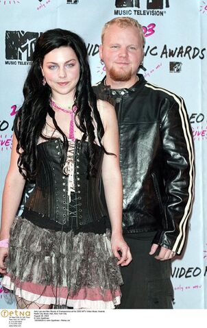 File:Evanescence picture 25.jpg