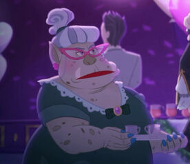 Thronecoming - unamused Mrs. Trollworth