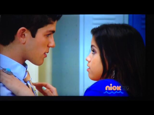 File:Jax and Emma..jpg