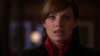 Maxima (played by Charlotte Sullivan) Smallville Instinct 99
