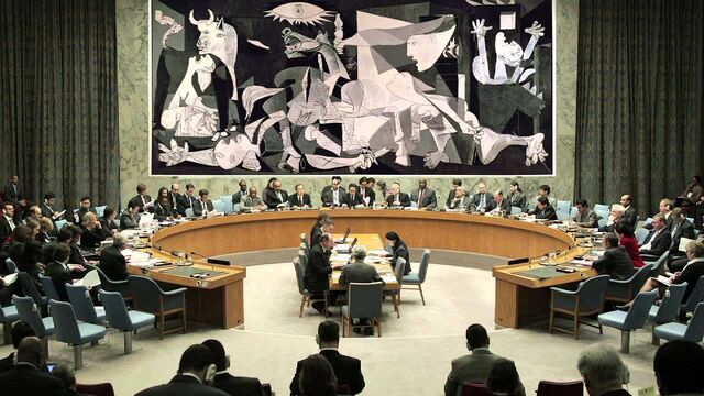 File:Guernica-tapestry.jpg