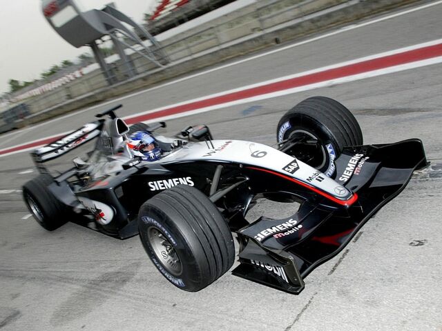 File:McLaren MP4-18.jpg