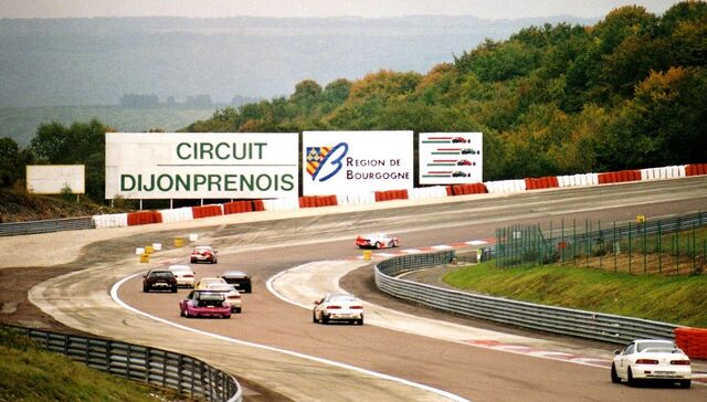 File:Dijon-Parabolique2000.jpeg
