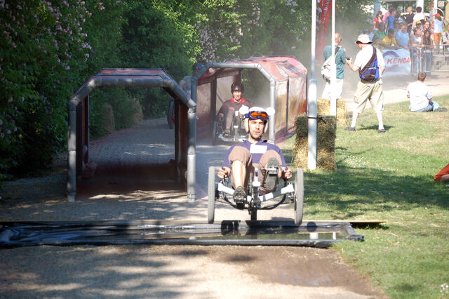 Datei:Spezialradmesse 2007 Trikerennen 2.jpg
