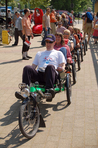 Datei:Spezialradmesse 2007 Kettwieselzug.jpg