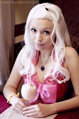 File:MirajaneMilkshakeCosplay.jpg
