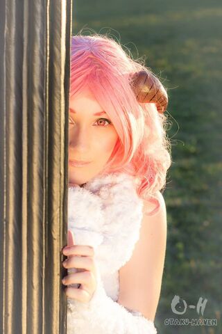 File:ShyAriesCosplay.jpg