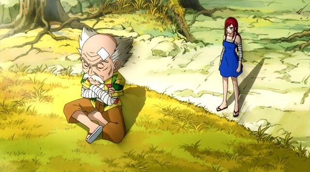 File:Erza talks with Makarov about Laxus.jpg