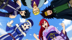 Equipo de Fairy Tail se Prepara Para la Última Batalla.png