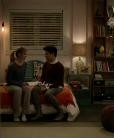 File:Shane&Amy3.png