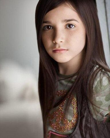 File:Olivia-steele-falconer.jpg