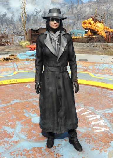 File:Fo4Silver Shroud Costume.png