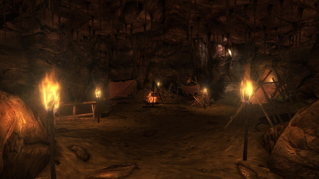 File:Angel Cave interior.jpg