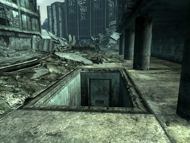 File:Arlington sewer entrance.jpg