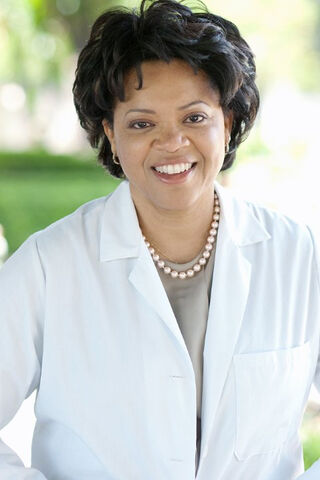 File:Donna Lynn Leavy.jpg