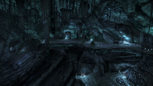 File:Cueva Guarache interior.jpg