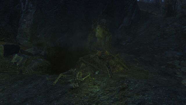 File:Fo4devilsduedeathclawfriend.jpg