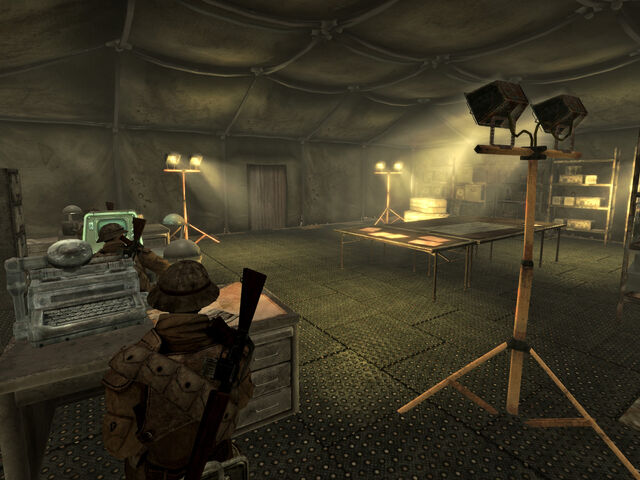 File:McCredie tent.jpg