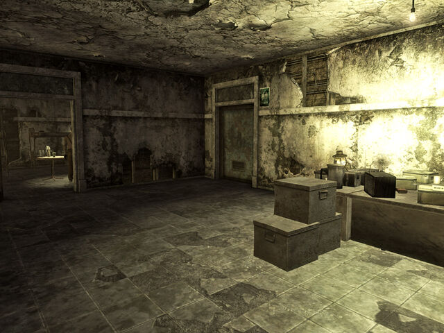 File:RS Charlie interior.jpg