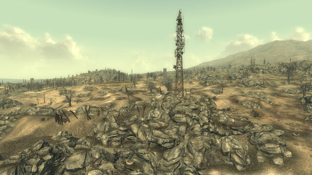 File:Broadcast Tower KT8.jpg