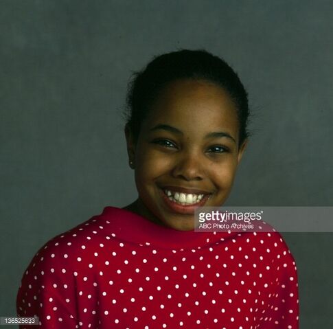 File:Laurawinslow1989.jpg