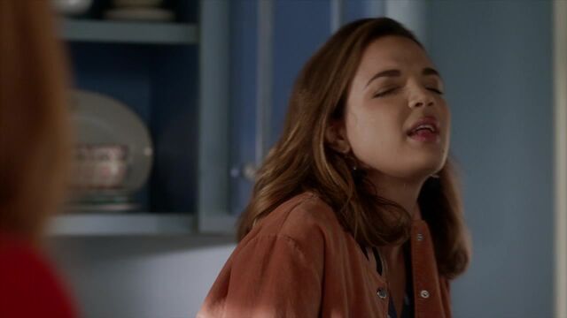 File:Famous.in.Love.S01E01.720p.HDTV.x264-FLEET 0136.jpg