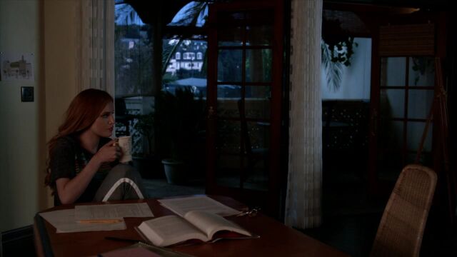 File:Famous.in.Love.S01E01.720p.HDTV.x264-FLEET 0999.jpg