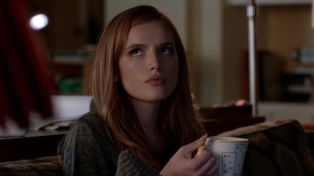 File:Famous.in.Love.S01E01.720p.HDTV.x264-FLEET 1040.jpg