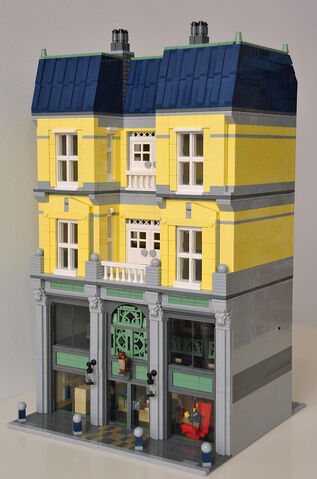 File:Blossom Hill Waterstones.jpg