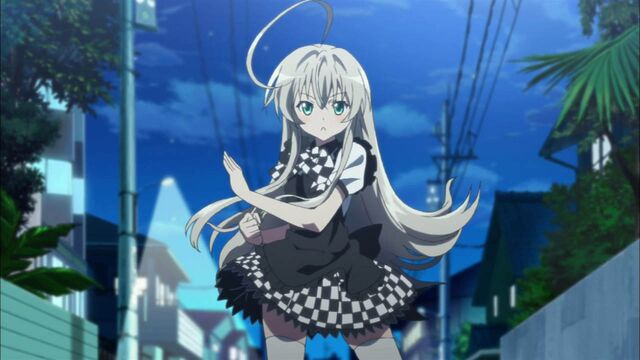 File:Nyaruko before transfrom a scure love.jpg