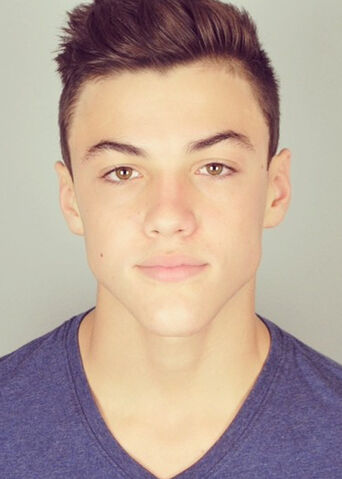 File:EthanDolan.jpg