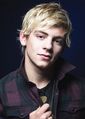 File:RossLynch.jpg
