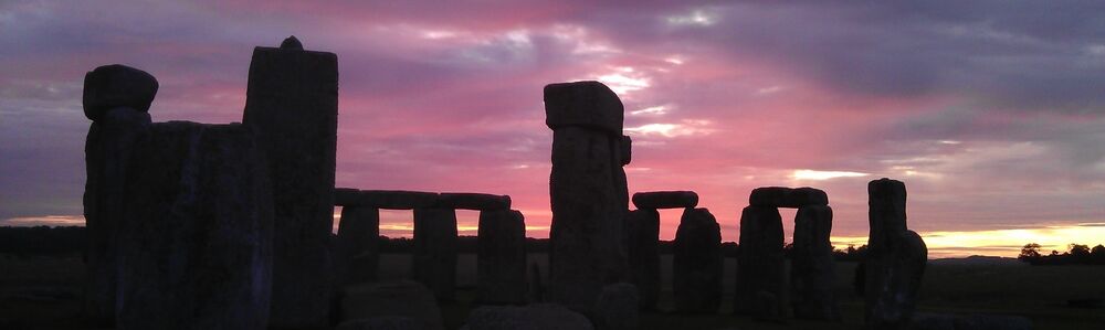Stonehenge-at-Night