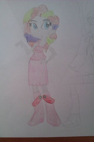 Plik:Pepe bez fetory - Bookde Equestria Girls.jpg