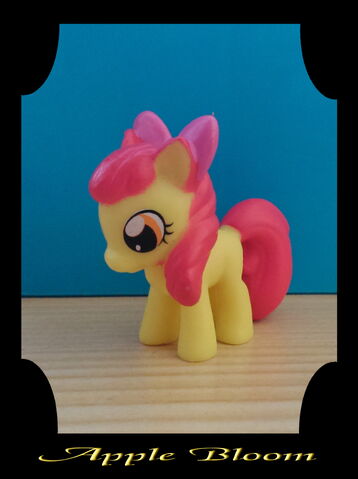 Plik:AgnessAngel - Apple Bloom (Bilnd Bag).jpg