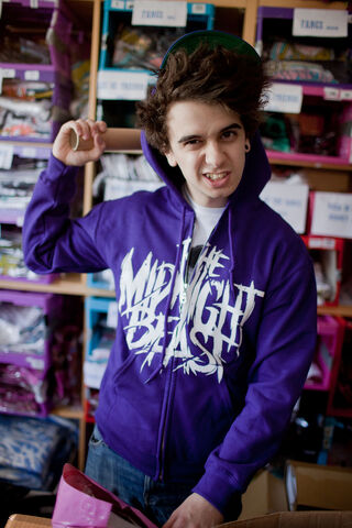 File:Midnight beast purple.jpg
