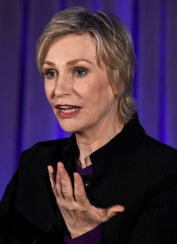 File:Jane Lynch.jpg