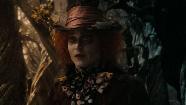 File:AliceInWonderland-2129.jpg