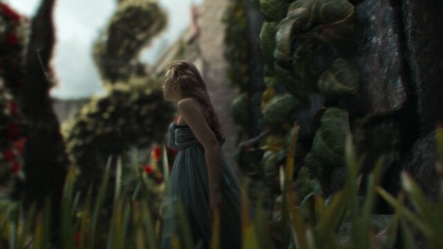 File:AliceInWonderland-2653.jpg