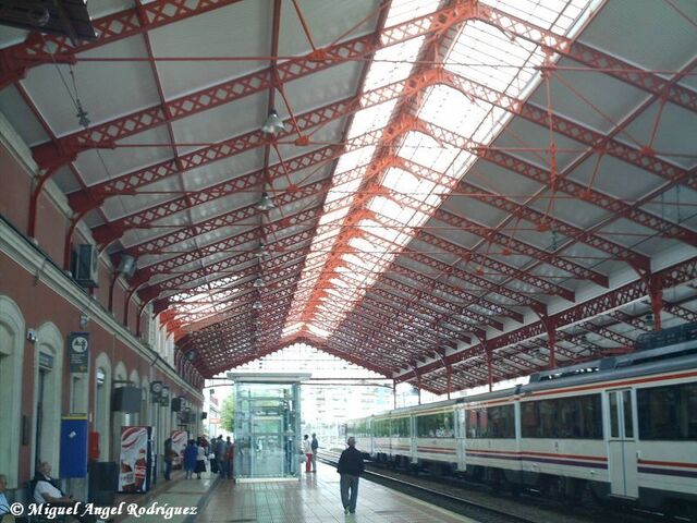 Archivo:Est sansebastianatocha.jpg