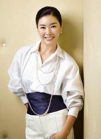 Archivo:김청.jpg