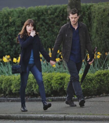 File:Fifty-shades-darker-set-photo-109.jpg