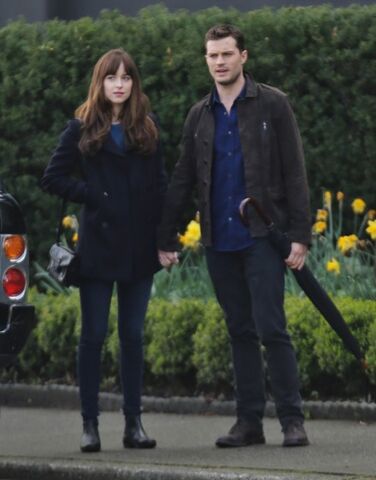 File:Fifty-shades-darker-set-photo-103.jpg