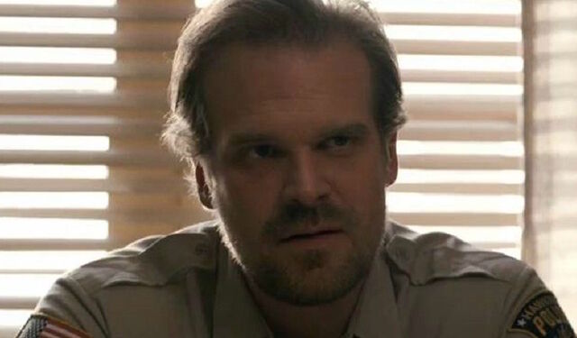 File:DavidHarbour StrangerThings.jpg