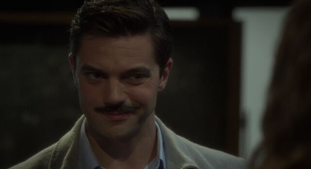 File:DominicCooper AgentCarterTVseries.jpg