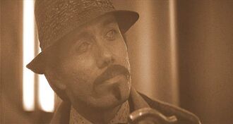 EdwardJamesOlmos