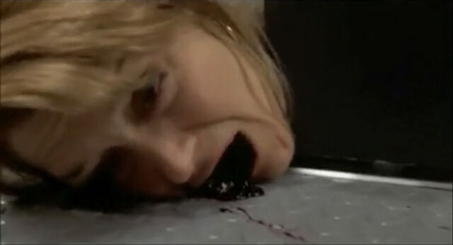 File:Nora's Death - The Head.jpg